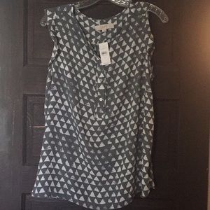 NWT Women’s sleeveless blouse
